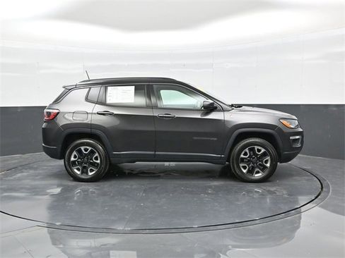 Used 2017 Jeep Compass Trailhawk w/ Leather Interior Group image 8