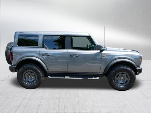 Used 2025 Ford Bronco Badlands w/ Sasquatch Package AWD/4WD image 8
