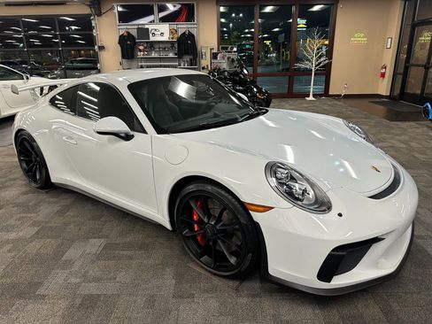 Used 2018 Porsche 911 GT3 image 23