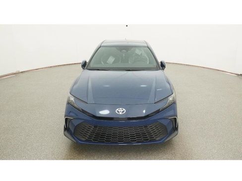 New 2026 Toyota Camry SE image 15