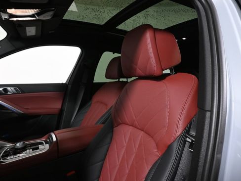 Certified 2025 BMW X6 M60i AWD/4WD image 5