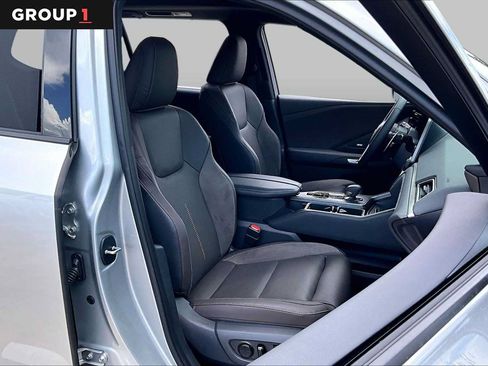 Certified 2026 Lexus TX 350 AWD w/ Technology Package image 8