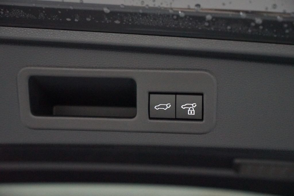 New 2026 Toyota 4Runner TRD Off-Road Premium AWD/4WD image 38