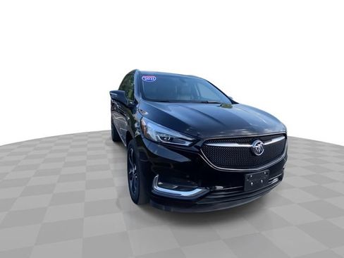Used 2021 Buick Enclave Essence w/ Sport Touring Edition FWD image 4