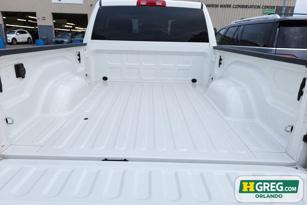 Used 2022 RAM 2500 Big Horn w/ Cold Weather Group AWD/4WD image 17
