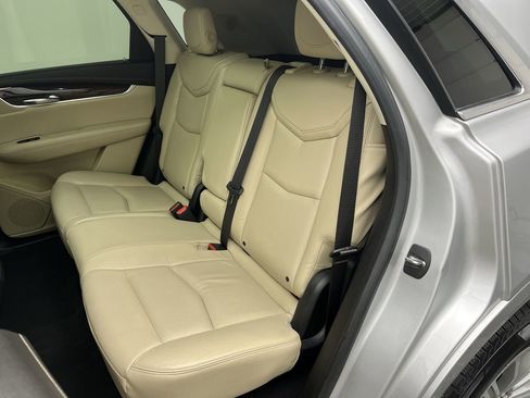 Used 2019 Cadillac XT5 Luxury image 13