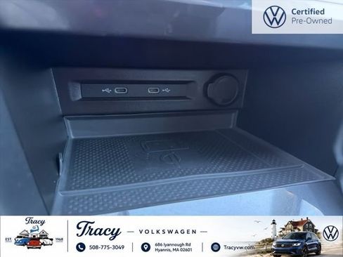 Certified 2023 Volkswagen Tiguan SE w/ Panoramic Sunroof Package AWD/4WD image 15