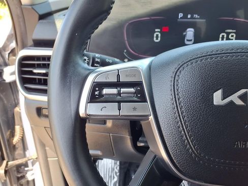 Used 2024 Kia Telluride S image 17