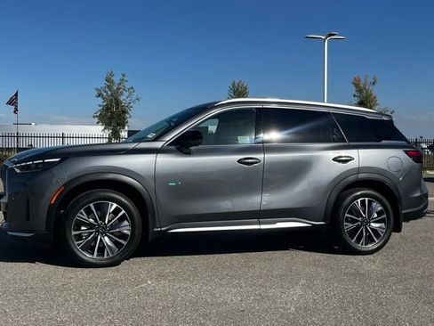 New 2026 INFINITI QX60 Luxe w/ Cargo Package image 2