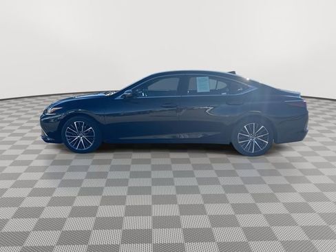 Used 2023 Lexus ES 350 w/ Premium Package image 5