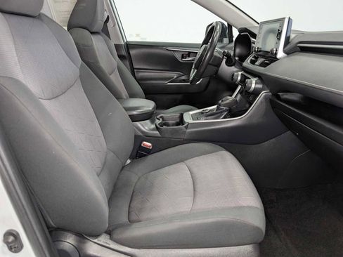 Used 2019 Toyota RAV4 XLE w/ Convenience Package AWD/4WD image 42