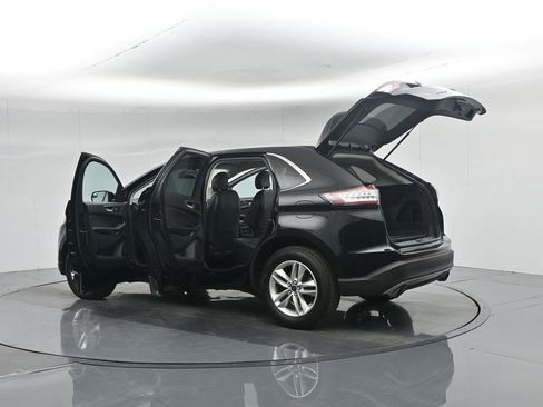 Used 2016 Ford Edge SEL image 33