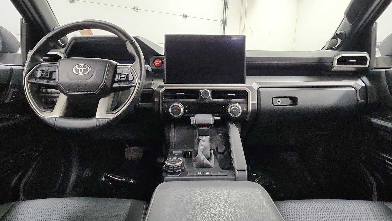 Certified 2025 Toyota 4Runner TRD Off-Road Premium AWD/4WD image 27