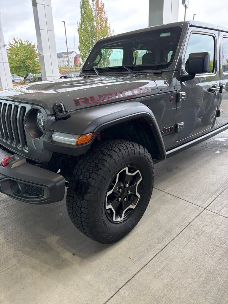 Used 2021 Jeep Gladiator Rubicon AWD/4WD image 3