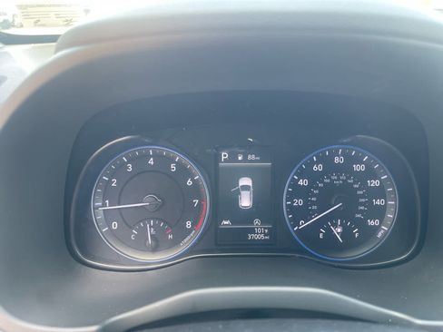 Used 2023 Hyundai Kona SEL AWD/4WD image 15