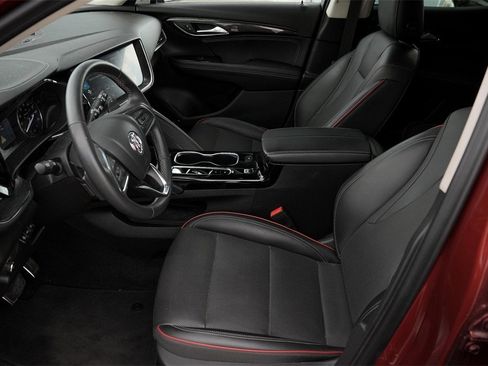 Used 2022 Buick Envision Essence w/ Technology Package I image 9