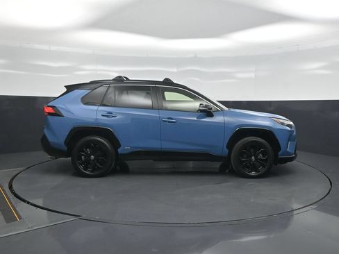 Certified 2023 Toyota RAV4 XSE AWD/4WD image 8