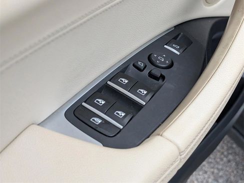 Used 2019 BMW X3 sDrive30i image 16