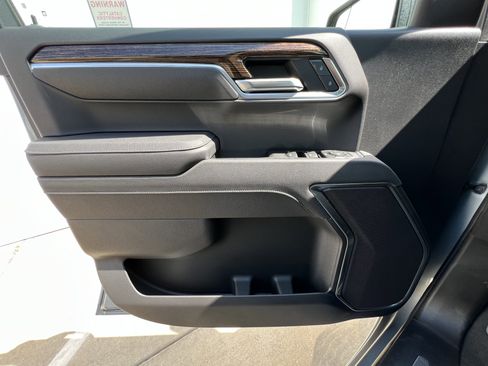 New 2026 GMC Sierra 1500 Elevation image 34