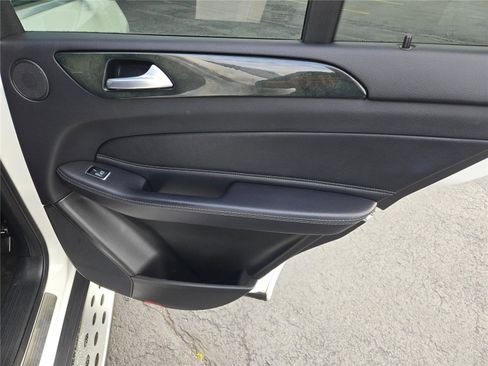 Used 2017 Mercedes-Benz GLE 350 4MATIC image 9