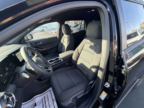 New 2026 Chevrolet Equinox LT w/ Midnight Edition FWD image 17