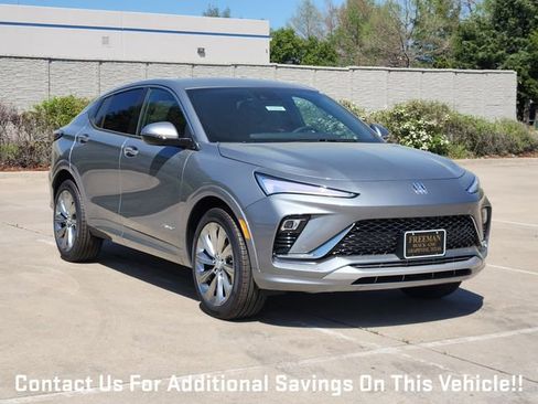 New 2026 Buick Envista Avenir FWD image 2