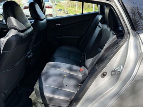 Used 2022 Toyota Prius Prime XLE FWD image 11