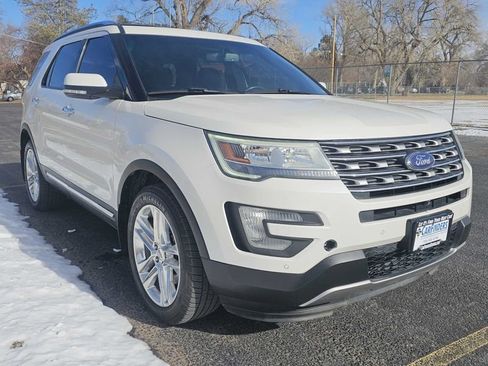 Used 2016 Ford Explorer Limited w/ Class II Trailer Tow Package image 7