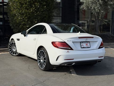Used 2019 Mercedes-Benz SLC 300 image 18