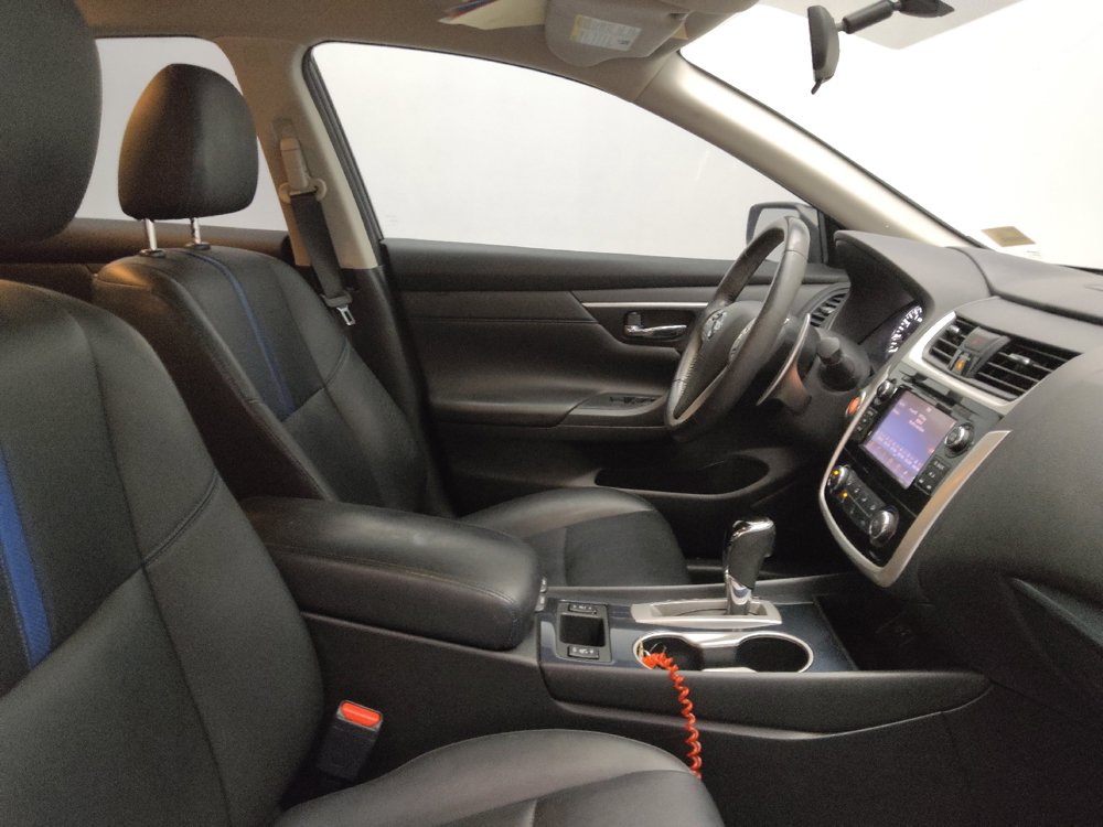Used 2018 Nissan Altima 2.5 SR w/ SR Midnight Edition FWD image 21