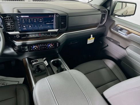 Used 2026 GMC Sierra 1500 Elevation w/ Elevation Premium Package AWD/4WD image 21