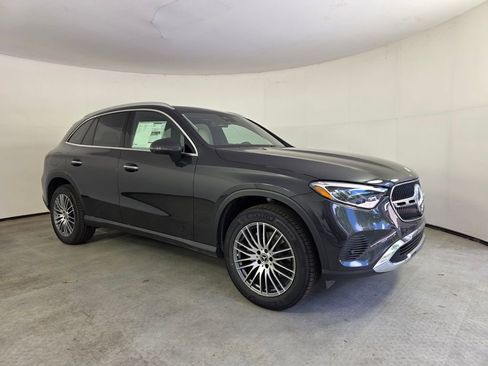 New 2026 Mercedes-Benz GLC 300 4MATIC image 1