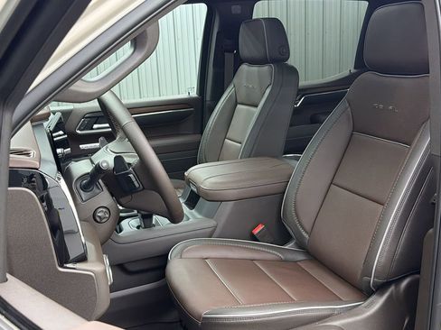 Used 2026 GMC Sierra 1500 Denali AWD/4WD image 34