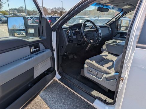 Used 2013 Ford F150 XLT w/ Mid Equipment Group AWD/4WD image 10