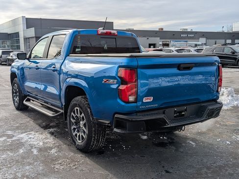 Used 2024 Chevrolet Colorado Z71 w/ Z71 Convenience Package 2 image 5