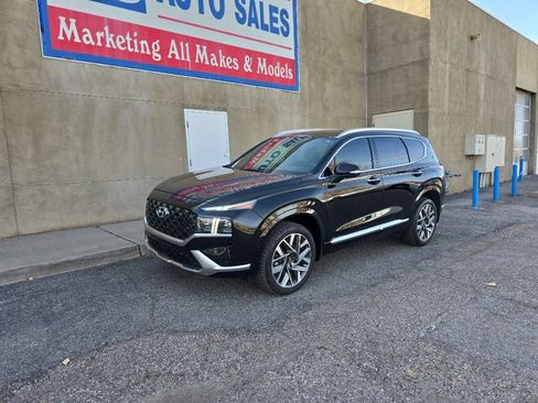 Used 2023 Hyundai Santa Fe Calligraphy image 3