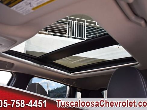 Used 2026 Nissan Kicks SV w/ SV Premium Package FWD image 19