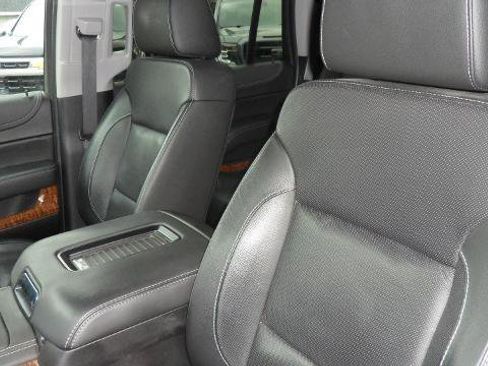 Used 2020 Chevrolet Tahoe Premier image 25