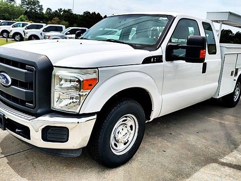 Used 2015 Ford F350 XL image 5