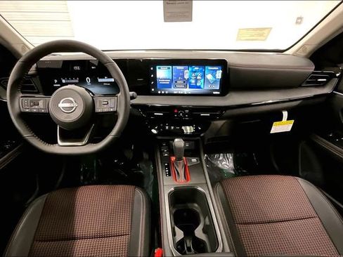 New 2026 Nissan Kicks SR w/ SR Premium Package AWD/4WD image 6