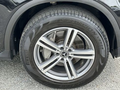 Certified 2022 Mercedes-Benz GLC 300 4MATIC w/ Multimedia Package Lite image 14