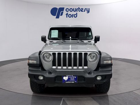 Used 2020 Jeep Wrangler Unlimited Sport S image 2