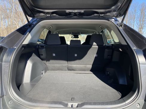 Used 2023 Toyota RAV4 LE image 18