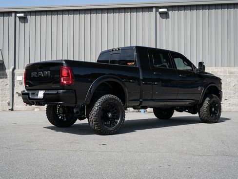 New 2026 RAM 2500 Laramie w/ Night Edition AWD/4WD image 20