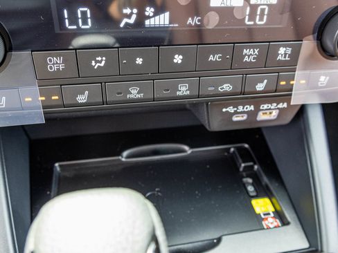 New 2026 Subaru Outback Touring XT AWD/4WD image 12