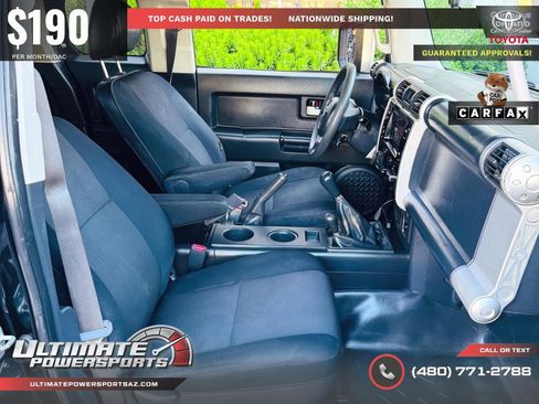 Used 2008 Toyota FJ Cruiser 4WD image 16