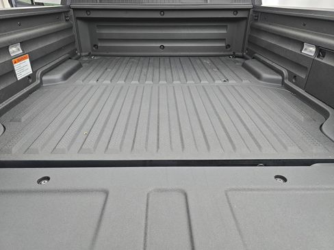 New 2026 Honda Ridgeline Black Edition image 12