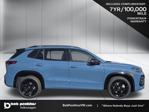 New 2026 Volkswagen Tiguan SE R-Line AWD/4WD image 29