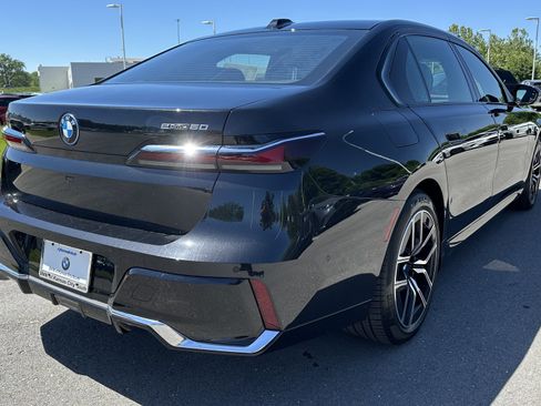 Used 2025 BMW i7 xDrive60 w/ M Sport Package RWD image 10