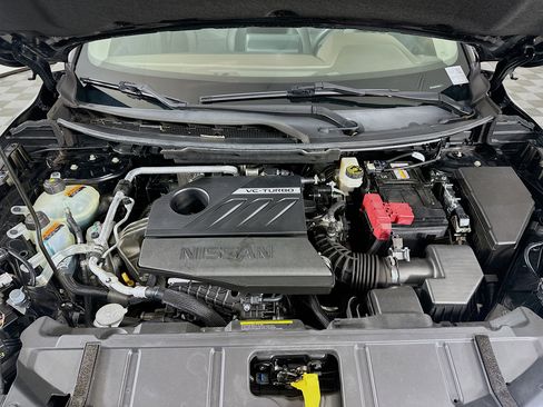 Used 2023 Nissan Rogue SV image 31
